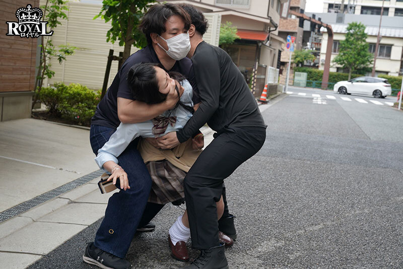 【日本Av】几年前强奸我的男人们又出现在我面前从早到晚轮番强奸
