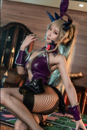 【夸克网盘】【套图】【#2026年8月26日】阿包也是兔娘 黑枪呆兔女郎【25P-322MB】